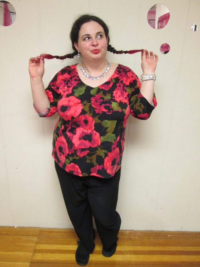 plus size outfit red poppy floral shirt and black pants